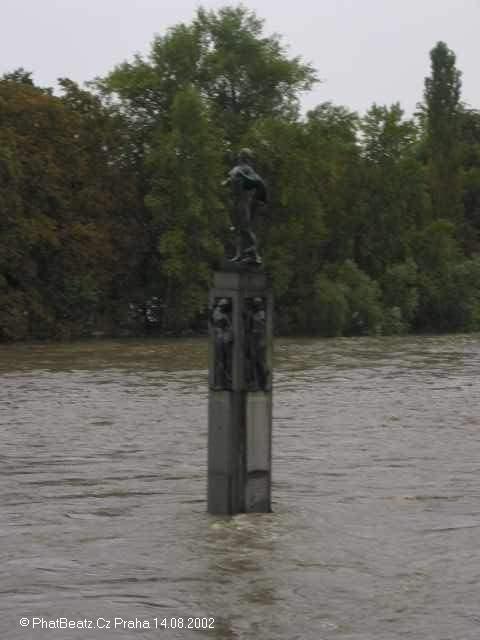 01_barrandov-praha14082002