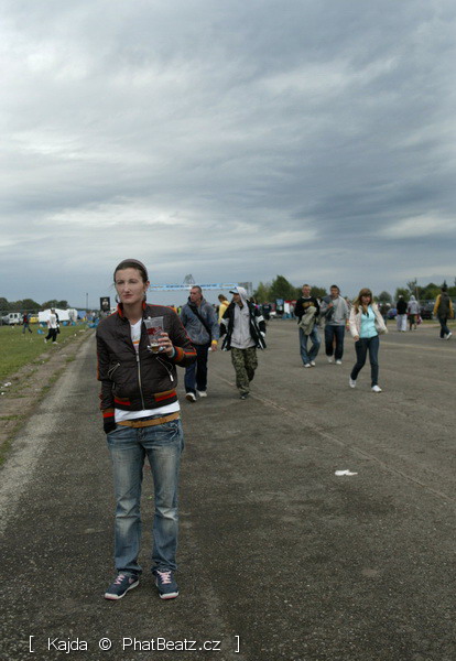 02_hhk08