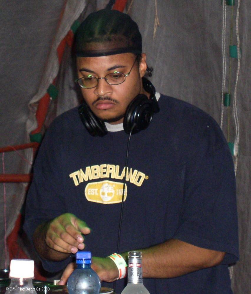 030hhkemp2003