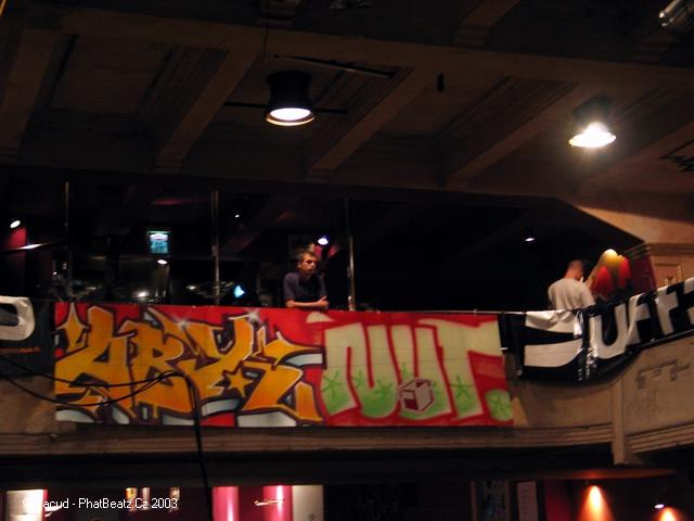 03kicktheshit2003