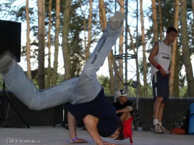 040813_HHK04_Breakdance_03
