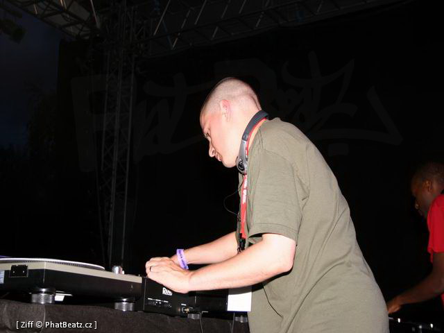 040813_HHK04_Dj_Lamont_a_Dj_Grazzhoppa_01