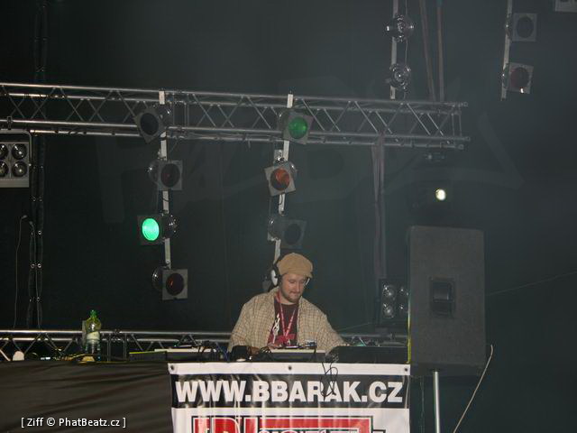 040813_HHK04_Dj_Vadim_USA_01