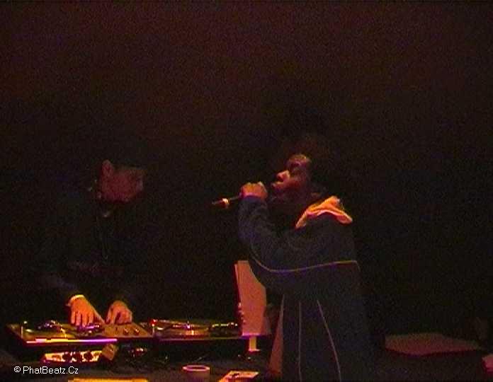 04_kick_the_shit_2002
