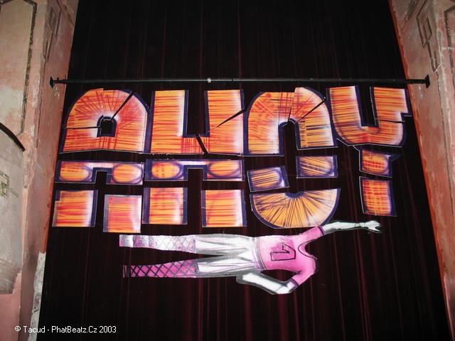 04kicktheshit2003