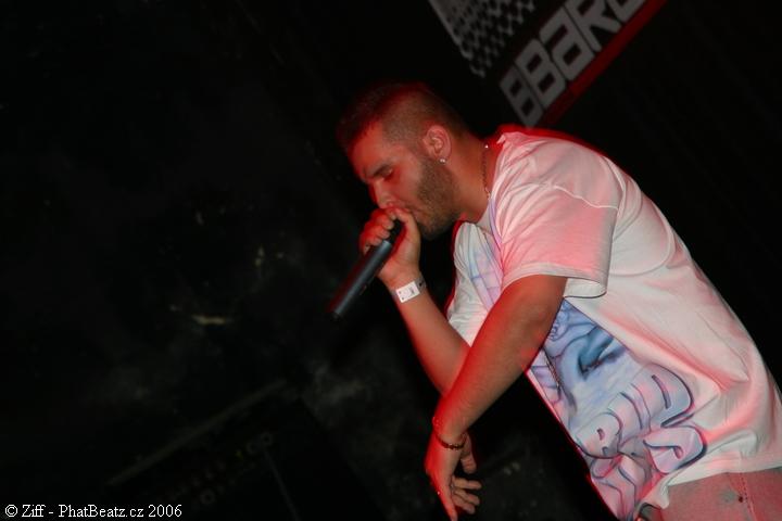 060528_KRS-ONE_07