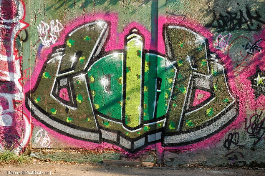 070825_HHK07graff_27