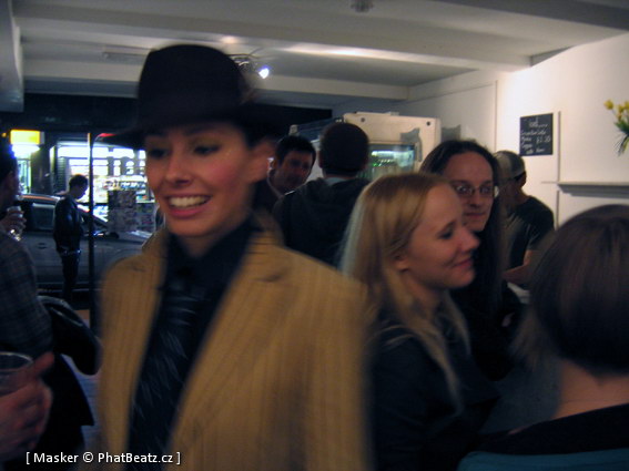 071112_Masker_26