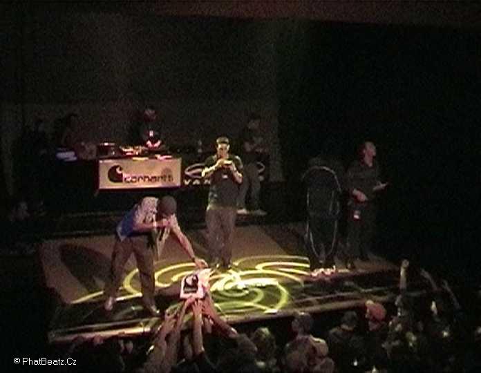 07_kick_the_shit_2002