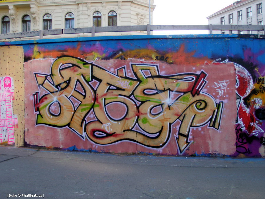 090426_Tesnov_13
