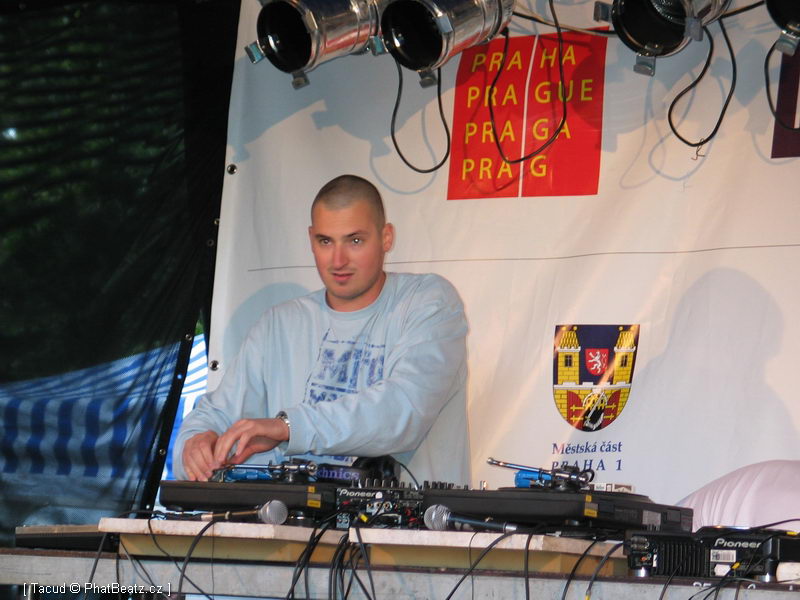 09unitedislands