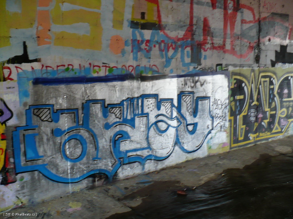 110403_Barrandov_13