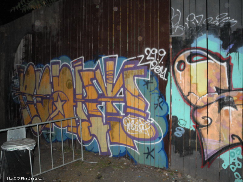 110929_DHabits_02