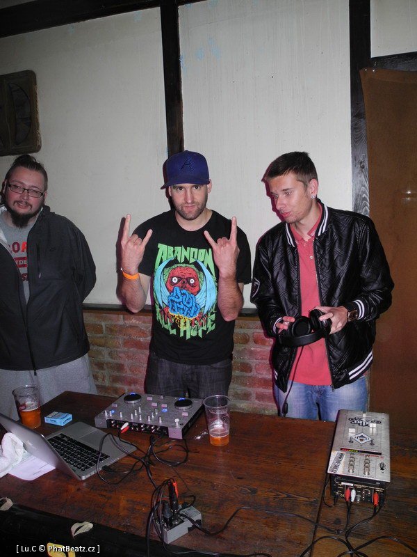 110929_DHabits_52