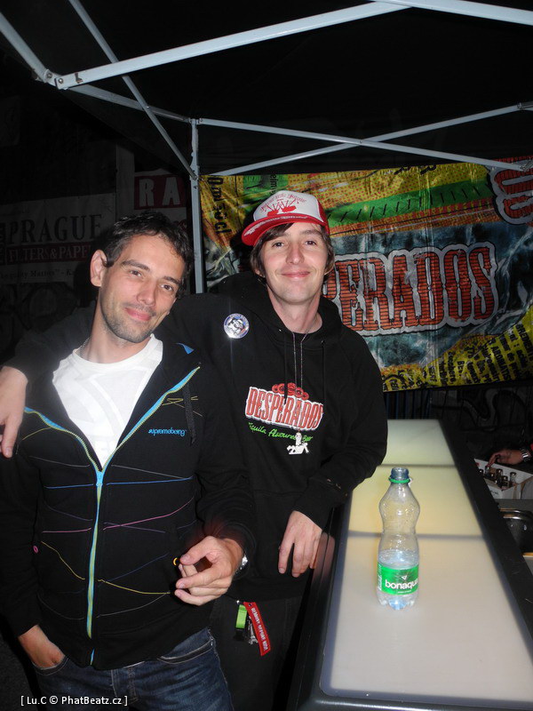 110929_DHabits_55