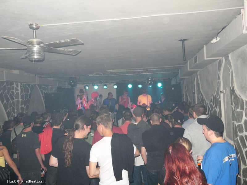 111001_GambrzReprs_19