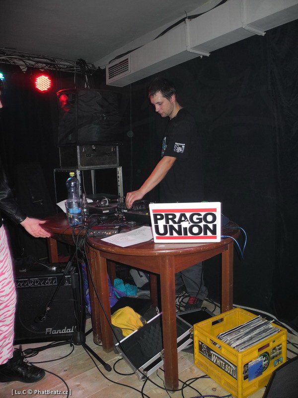 111001_GambrzReprs_29