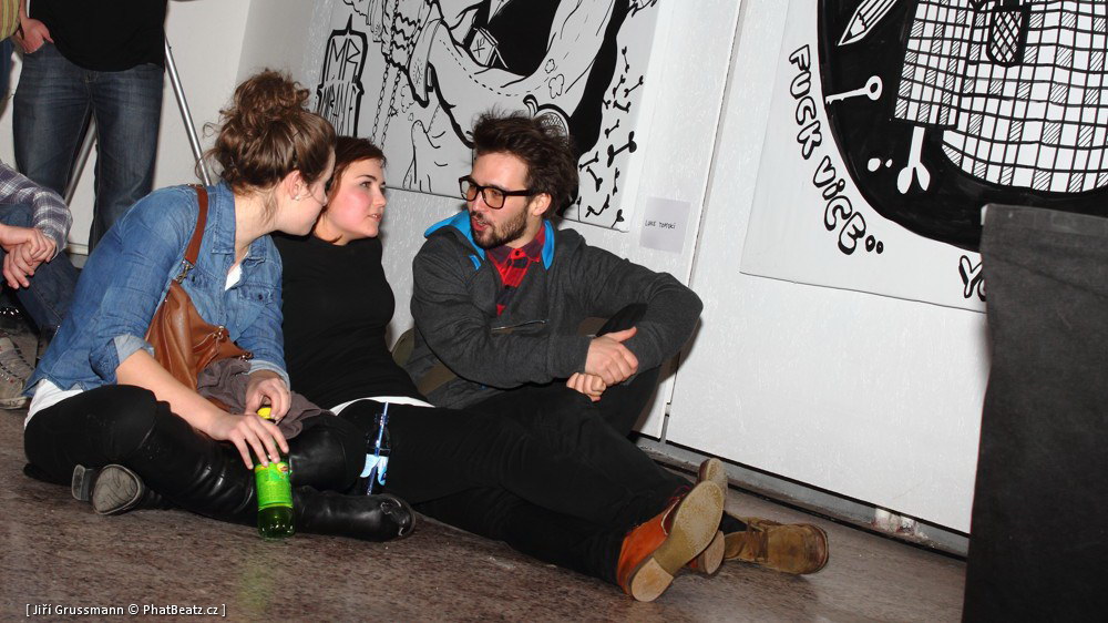 120210_SWarsCtrvt_20 120210_SWarsCtrvt_20