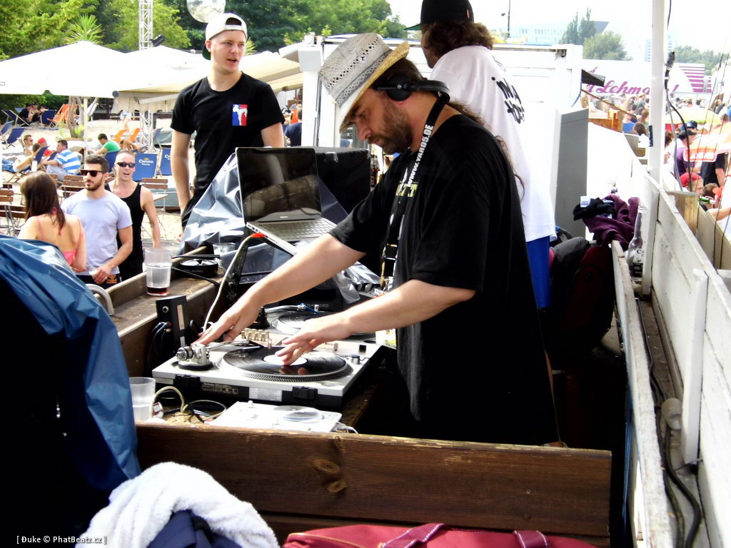 120728_Yard5_030