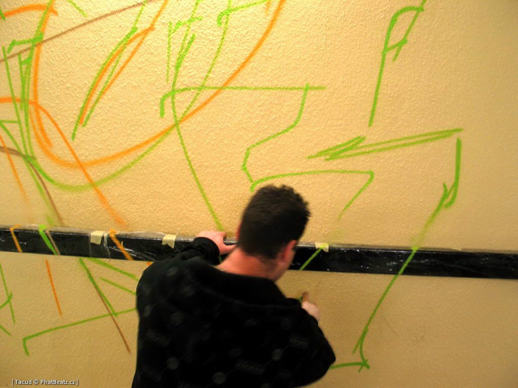 121013_300KTSJAM_09 121013_300KTSJAM_09