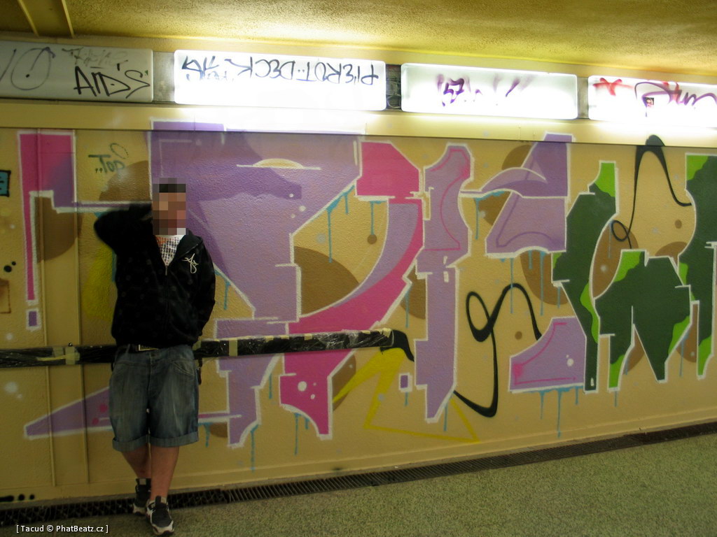 121013_300KTSJAM_26 121013_300KTSJAM_26