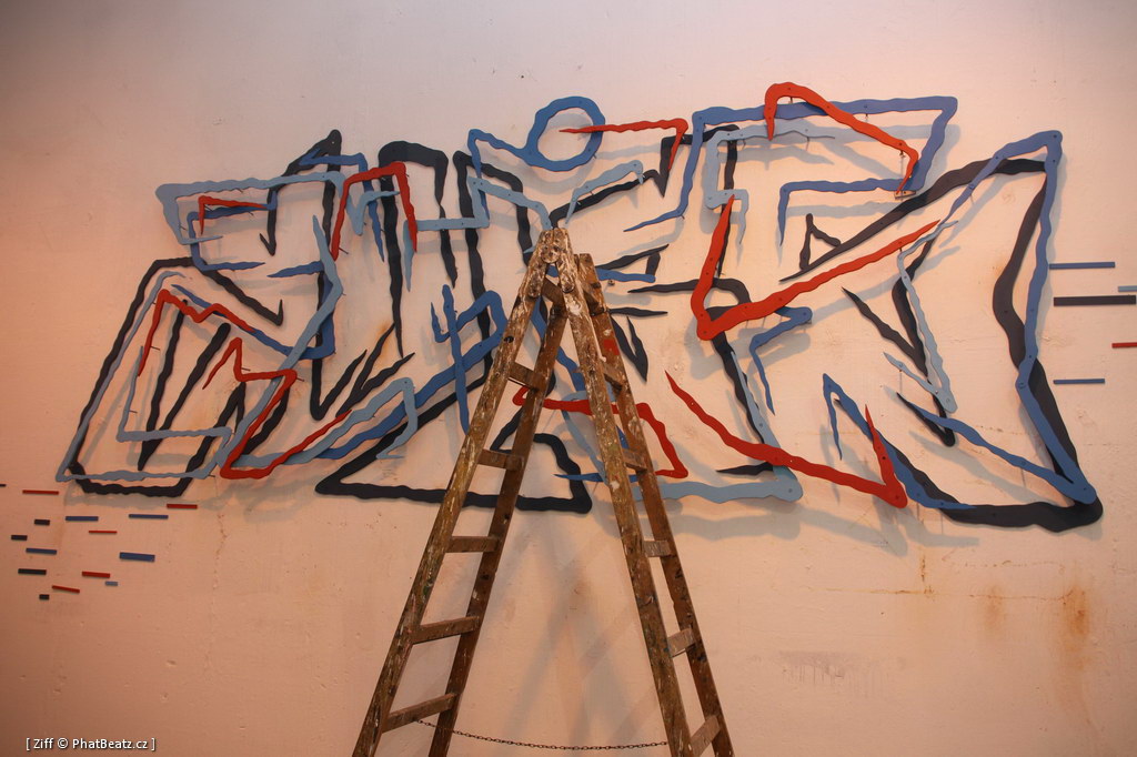 121016_Klan1107_01