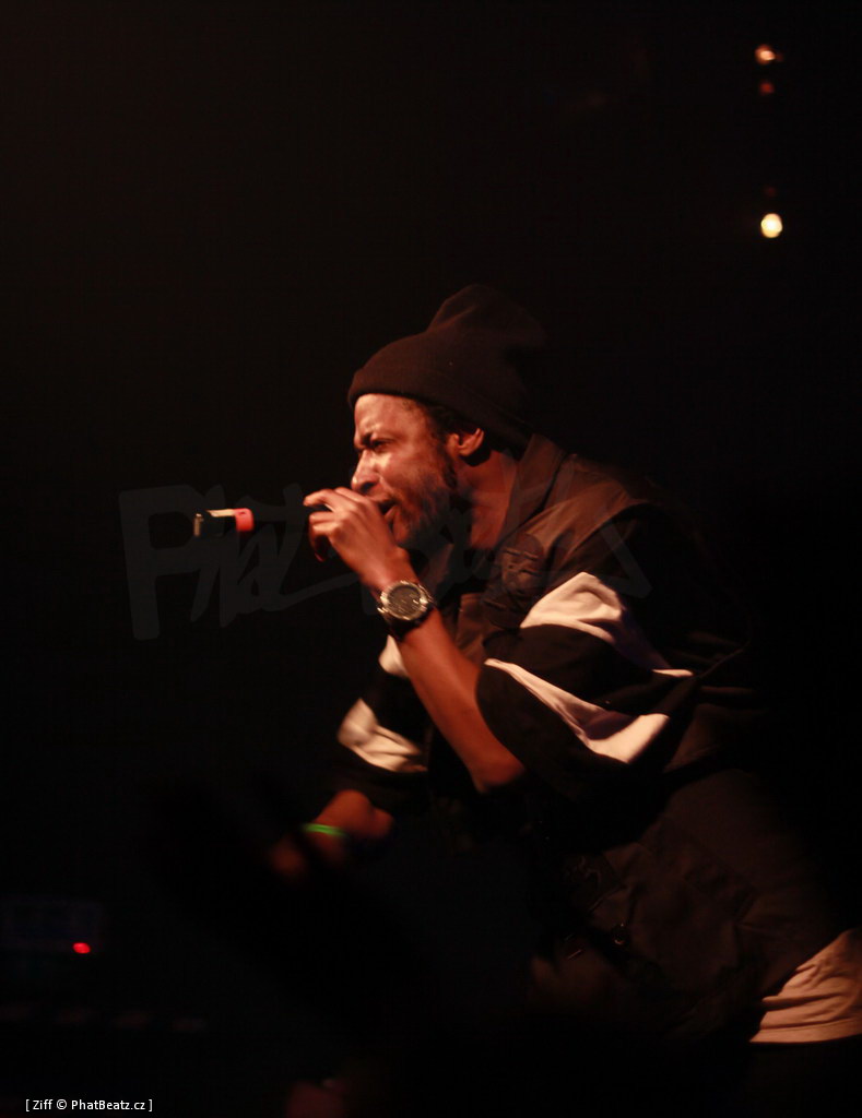 130403_ForeignBeggars_12 130403_ForeignBeggars_12