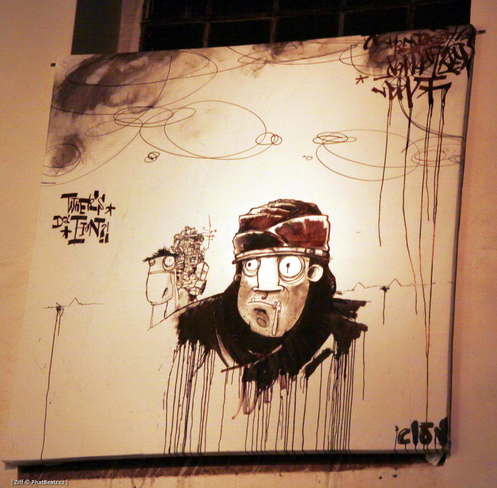 130419_SecretWalls_55 130419_SecretWalls_55
