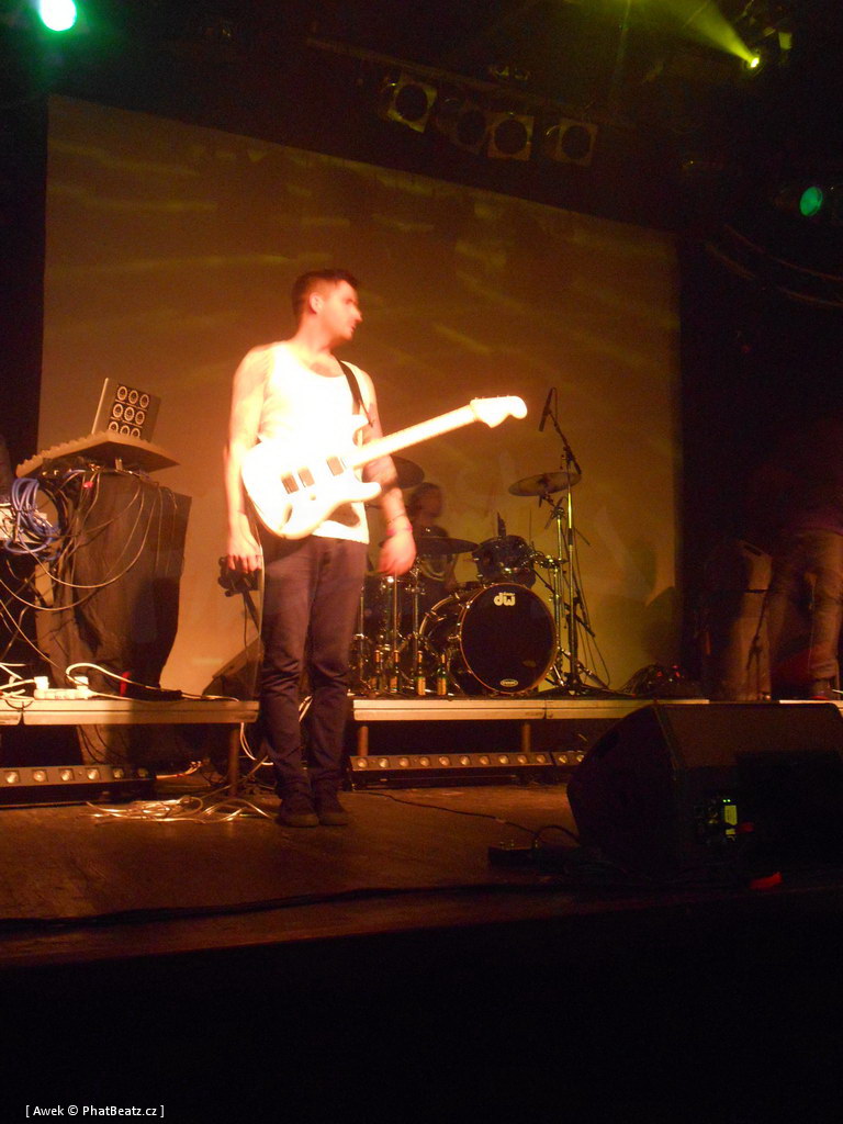 131021_EEE_12 131021_EEE_12