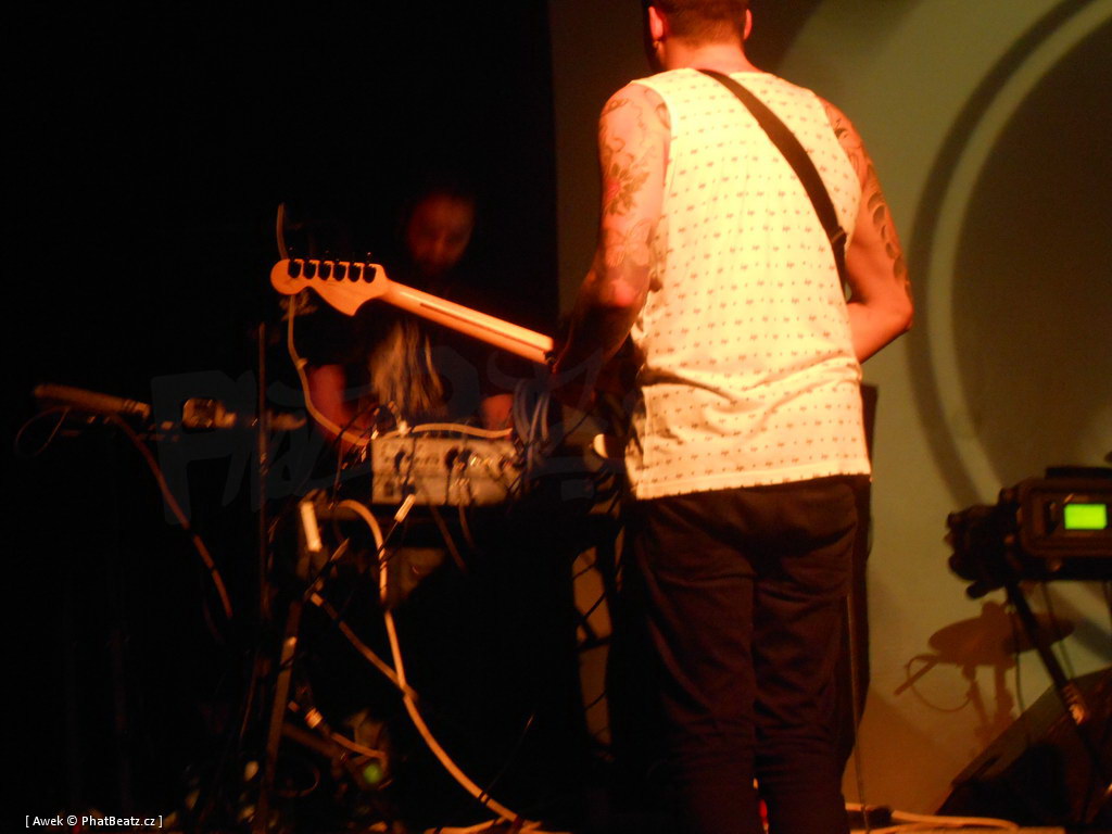 131021_EEE_15 131021_EEE_15