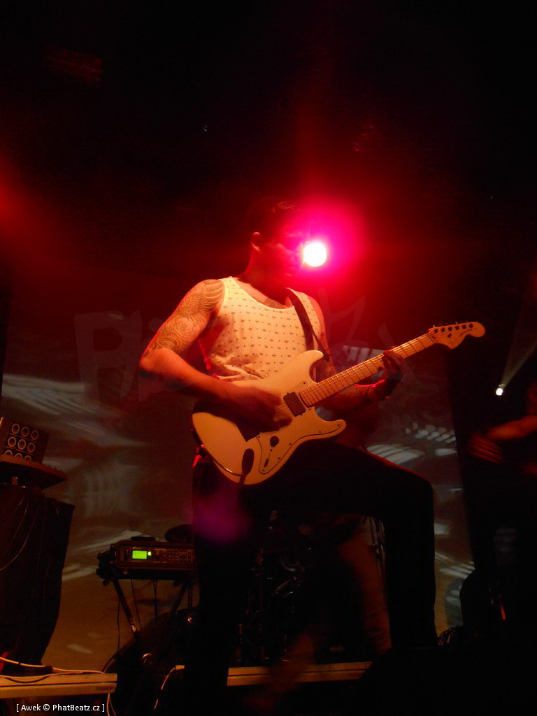 131021_EEE_19 131021_EEE_19