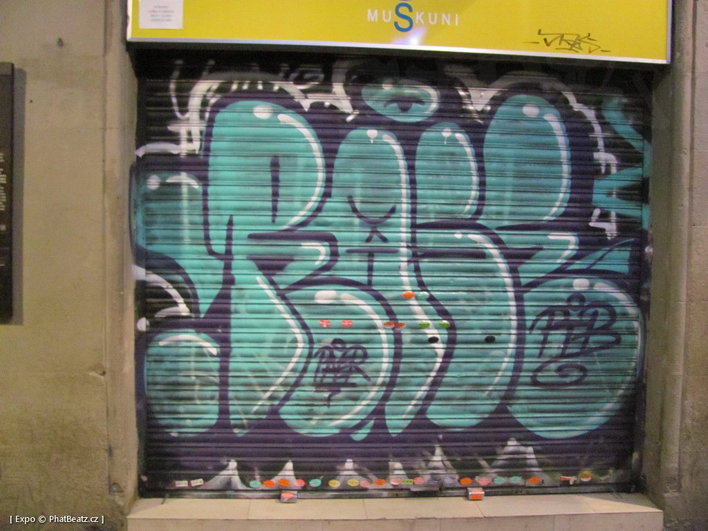 1312-1401_BarcelonaStreet_151