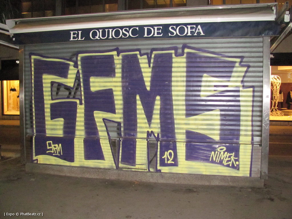1312-1401_BarcelonaStreet_154