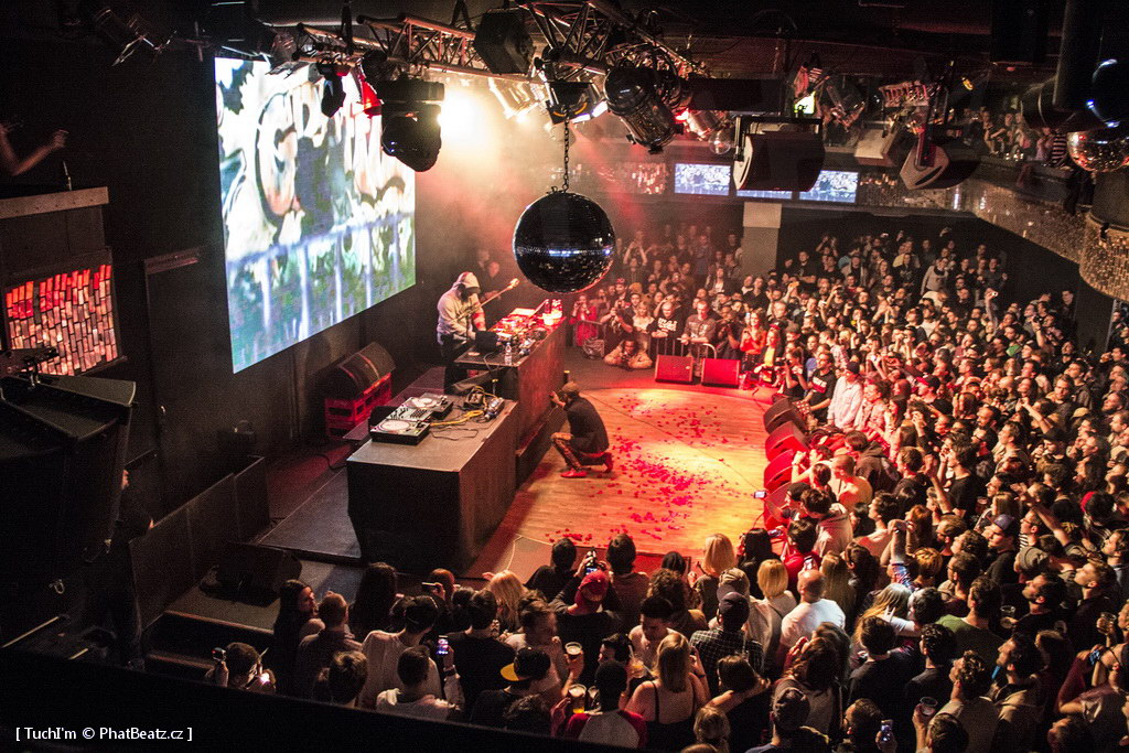 140327_MosDef_07 140327_MosDef_07