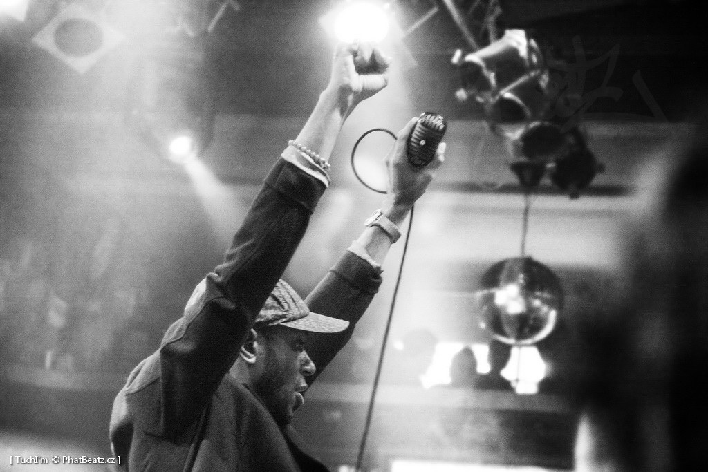 140327_MosDef_09 140327_MosDef_09