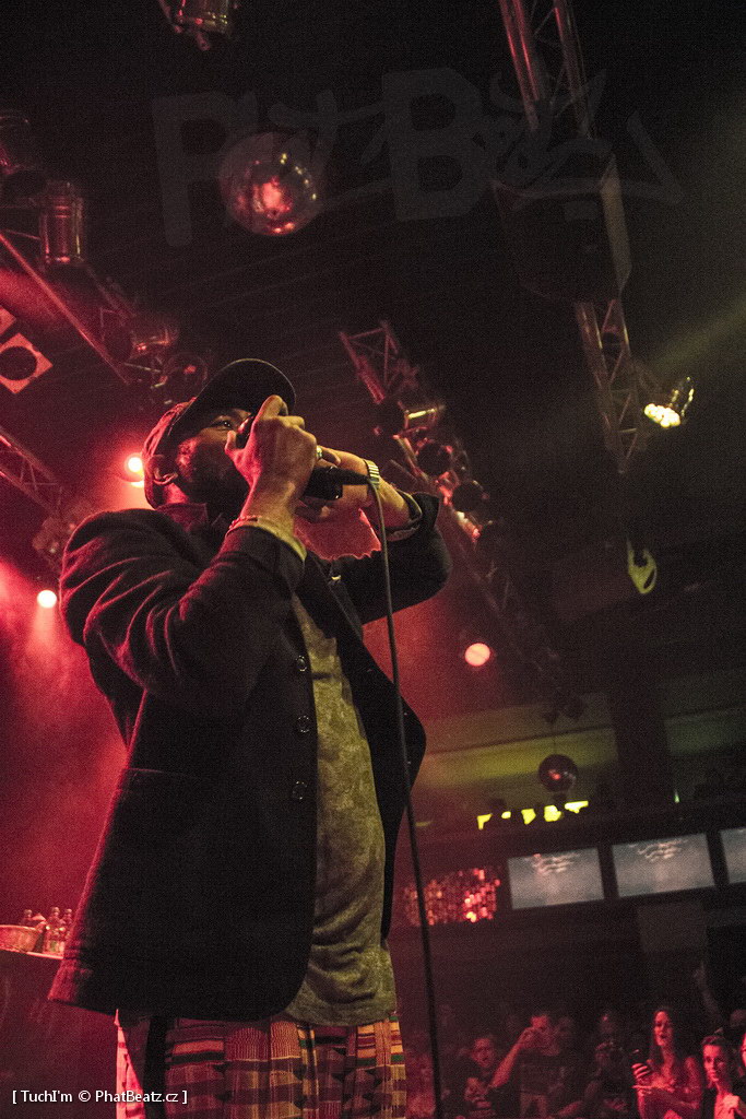140327_MosDef_13 140327_MosDef_13
