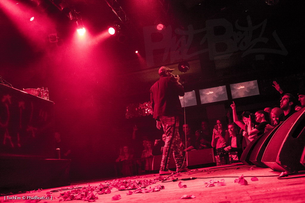 140327_MosDef_14 140327_MosDef_14
