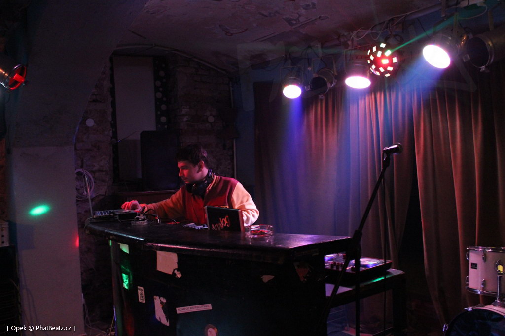 140418_GambrzFatal_02