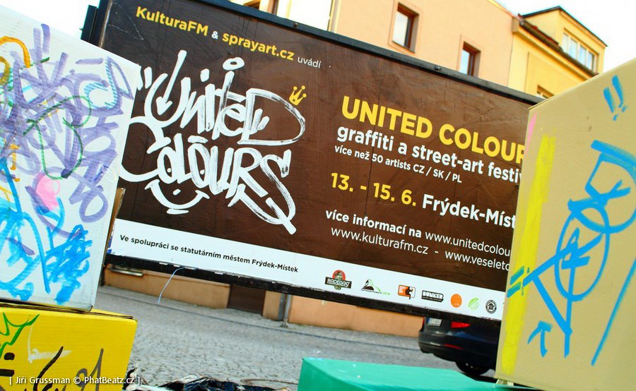 140613-15_UnitedColours2014_01