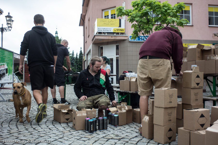 140613-15_UnitedColours2014_03