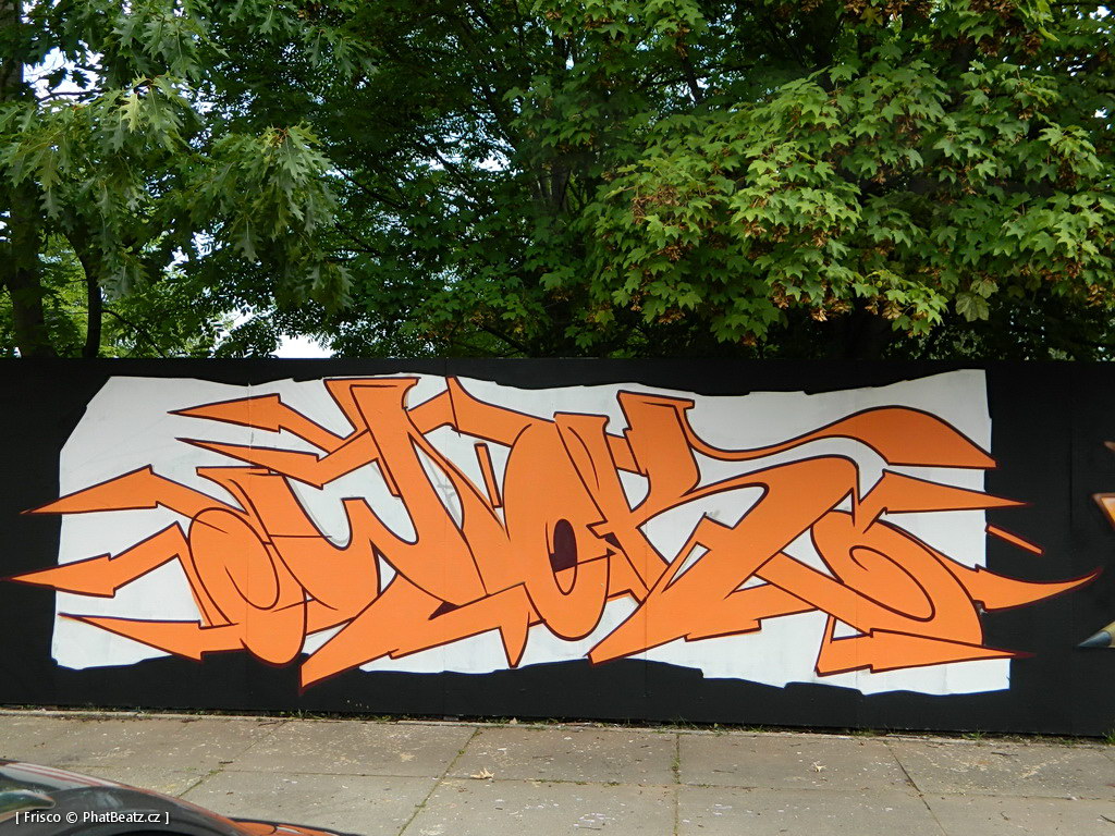 140823_Spike_01