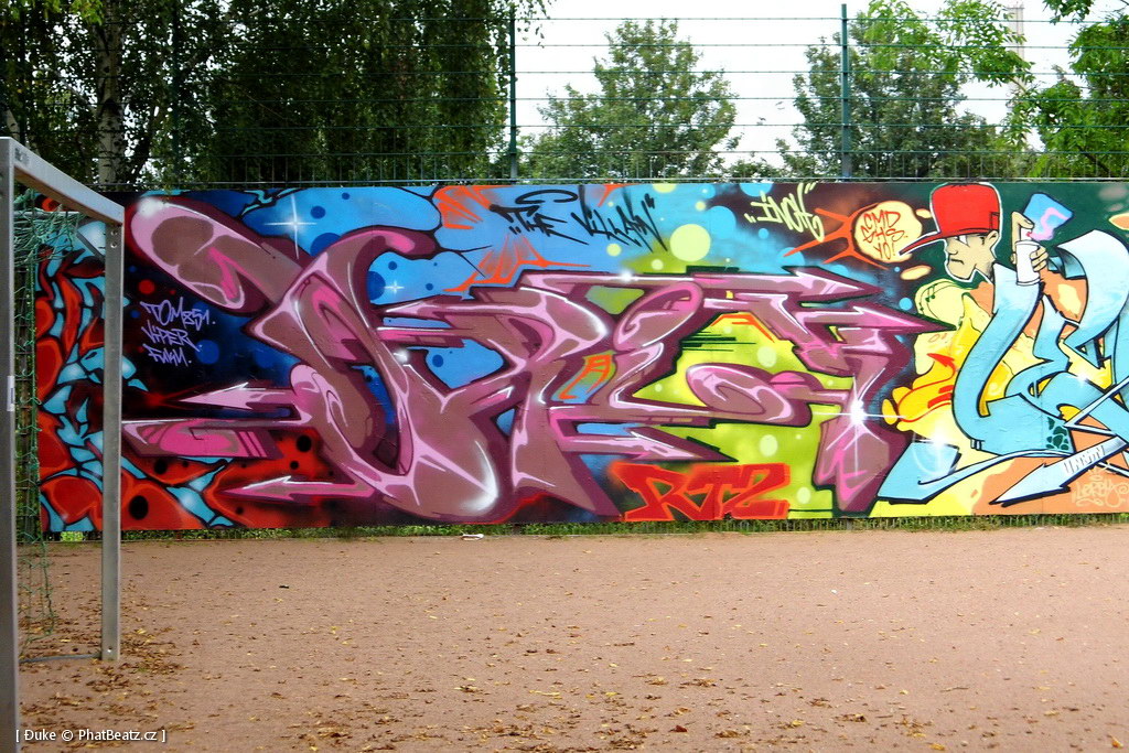 140823_Spike_06