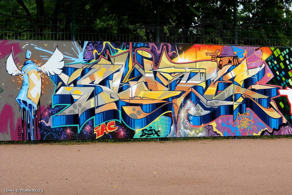 140823_Spike_08