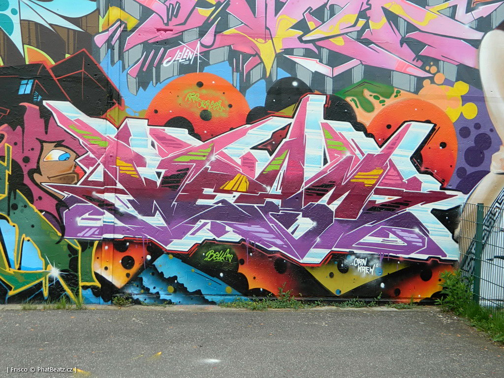 140823_Spike_17