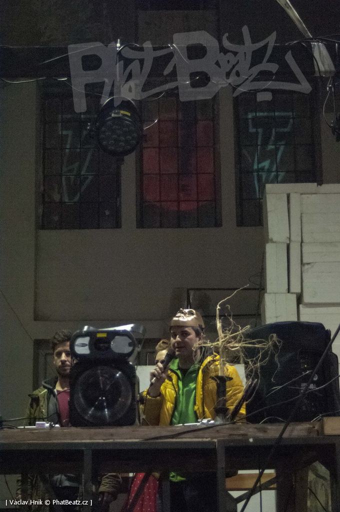 141205_8PLBPRDLKSM_070