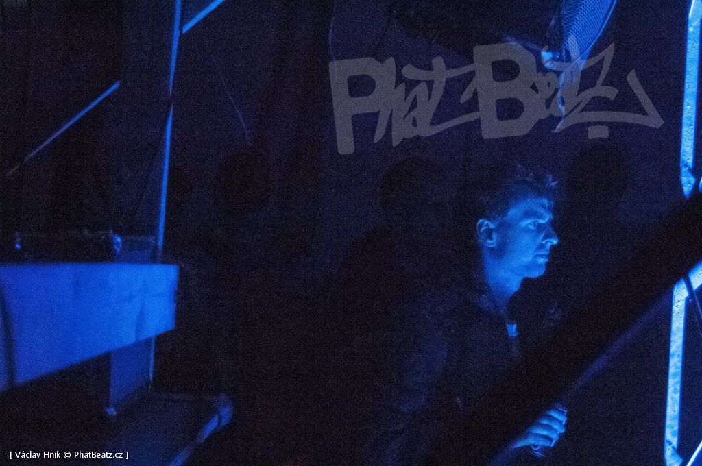 141205_8PLBPRDLKSM_086