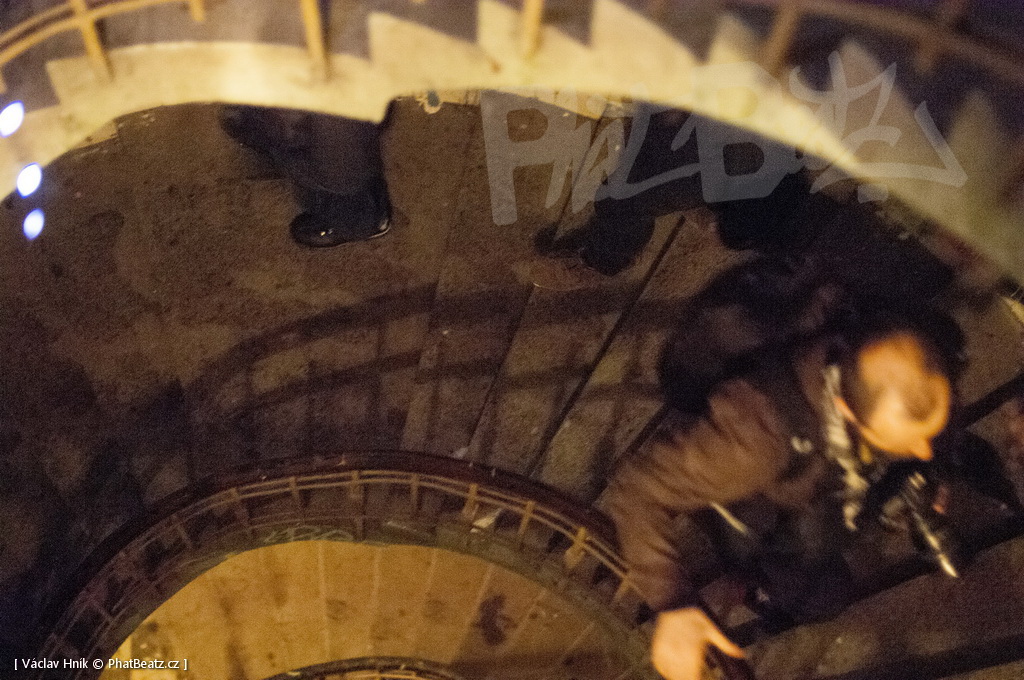 141205_8PLBPRDLKSM_095