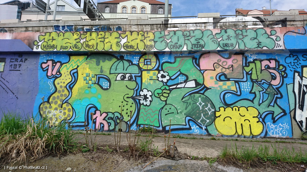160413_Vltavska_03