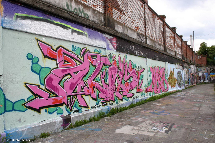 28_MnichovGraff