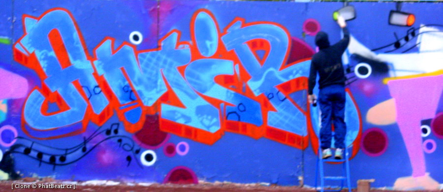 38_081005_Urban10